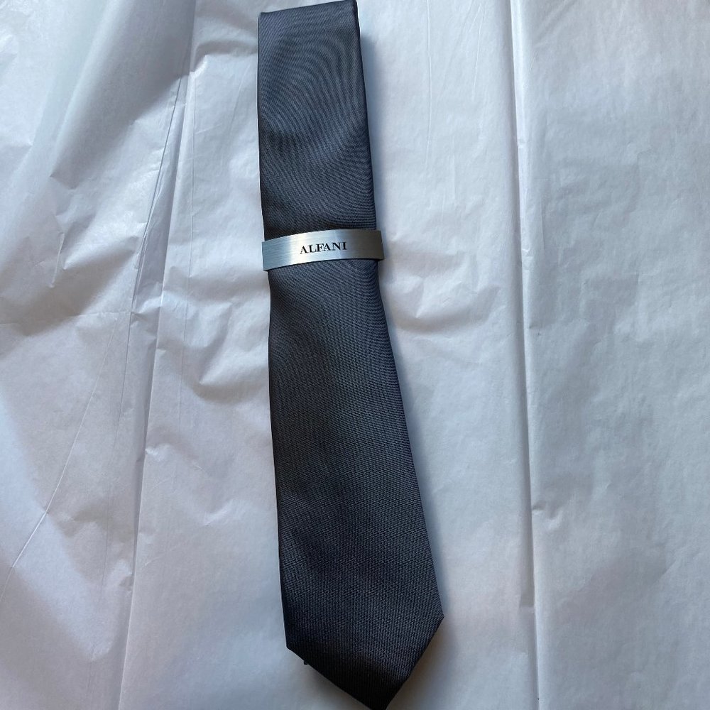 Alfani Men's solid texture slim tie